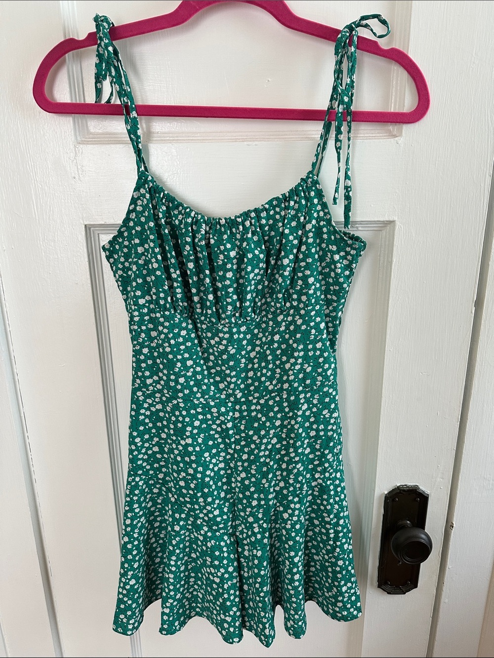 Tie-Strap Floral Romper in Green
